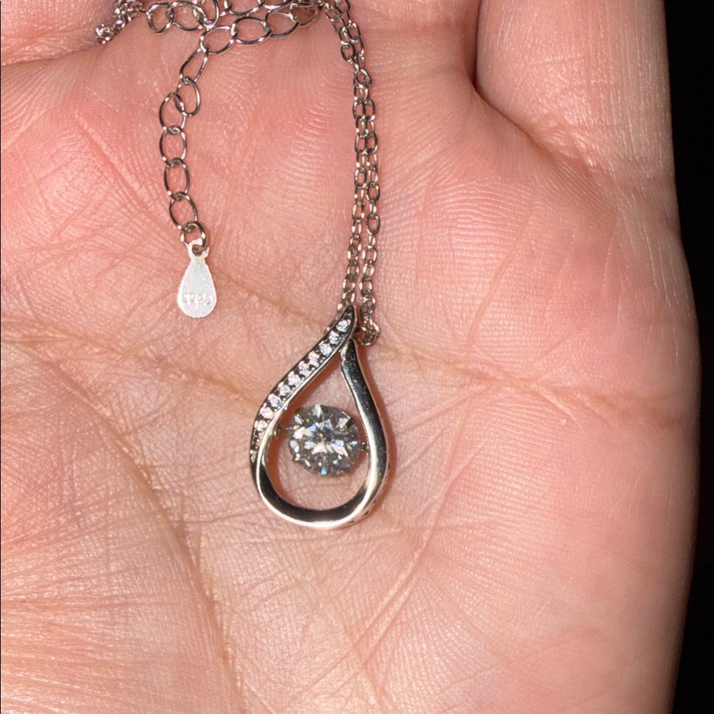Elegant Silver Mossanite Teardrop Pendant Necklace - Picture 3 of 4